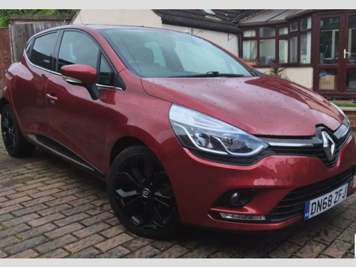 Renault Clio  0.9 TCe Iconic Hatchback 5dr Petrol Manual Euro 6 