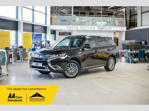 Mitsubishi Outlander  2.4h TwinMotor 13.8kWh 4h SUV 5dr Petrol Plug-in H