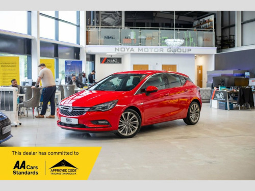Vauxhall Astra  1.6 CDTi BlueInjection SRi Nav Hatchback 5dr Diese