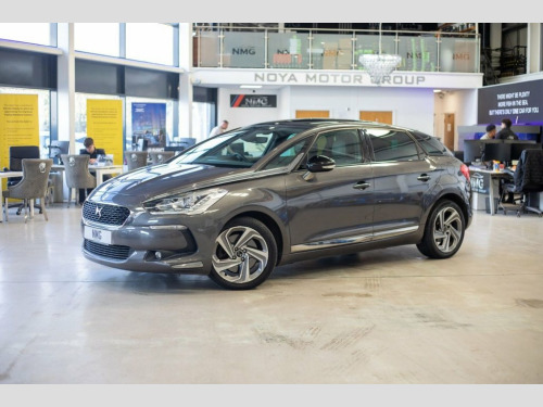 DS DS 5  2.0 BlueHDi Elegance Hatchback 5dr Diesel EAT6 Eur