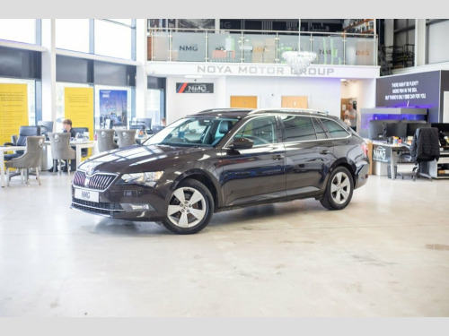 Skoda Superb  2.0 TDI SE Technology Estate 5dr Diesel Manual Eur