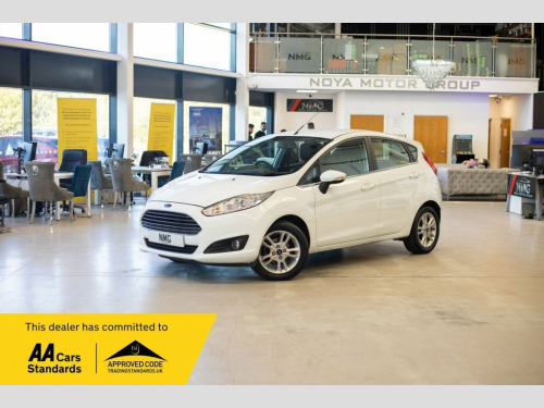 Ford Fiesta  1.25 Zetec Hatchback 5dr Petrol Manual Euro 6 (82 