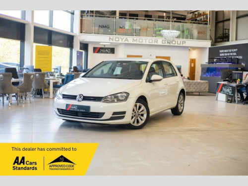 Volkswagen Golf  2.0 TDI BlueMotion Tech SE Hatchback 5dr Diesel Ma