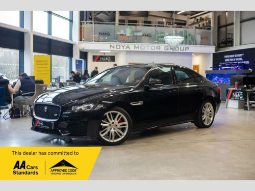 Jaguar XF  3.0d V6 S Saloon 4dr Diesel Auto Euro 6 (s/s) (300
