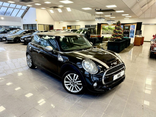 MINI Hatch  2.0 Cooper S Seven Hatchback 3dr Petrol Manual Eur