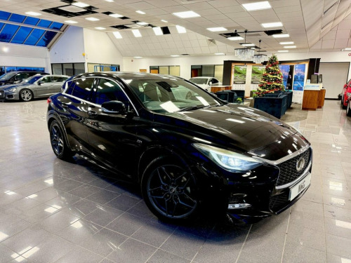 Infiniti Q30  2.0T Sport Hatchback 5dr Petrol DCT Euro 6 (s/s) ( 