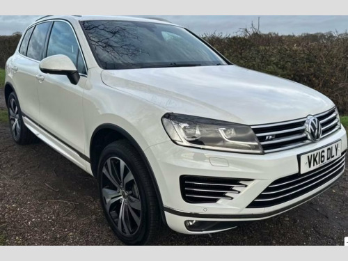 Volkswagen Touareg  3.0 TDI V6 BlueMotion Tech R-Line SUV 5dr Diesel T 