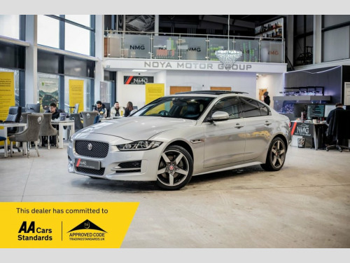 Jaguar XE  2.0d R-Sport Saloon 4dr Diesel Auto AWD Euro 6 (s/ 