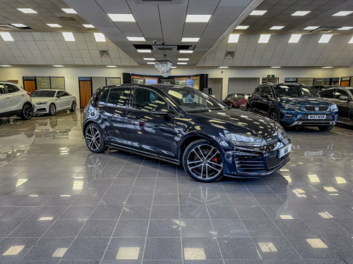 Volkswagen Golf  2.0 TDI BlueMotion Tech GTD Hatchback 5dr Diesel M 