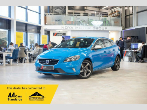 Volvo V40  2.0 D4 R-Design Hatchback 5dr Diesel Manual Euro 6 