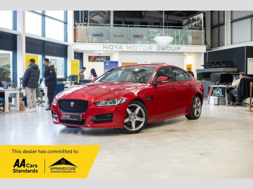 Jaguar XE  2.0d R-Sport Saloon 4dr Diesel Auto Euro 6 (s/s) ( 