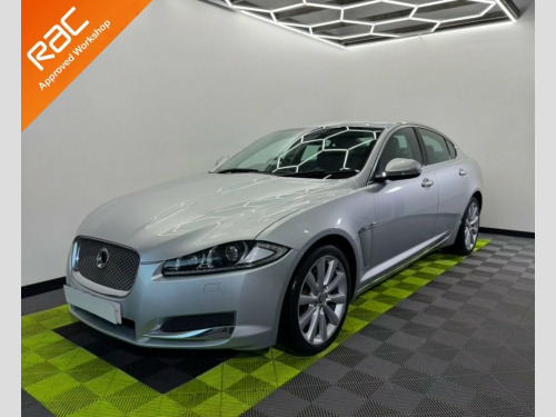 Jaguar XF  2.2d Premium Luxury Saloon 4dr Diesel Auto Euro 5 