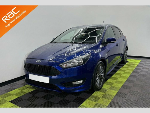 Ford Focus  1.5 TDCi ST-Line Hatchback 5dr Diesel Manual Euro 