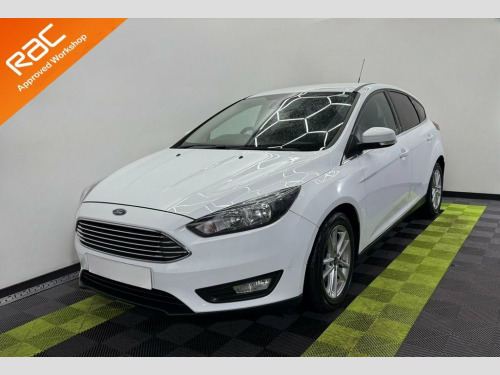 Ford Focus  1.0T EcoBoost Zetec Hatchback 5dr Petrol Manual Eu