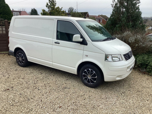 Volkswagen Transporter  2.5 TDI PD T30 L1 H1 4dr