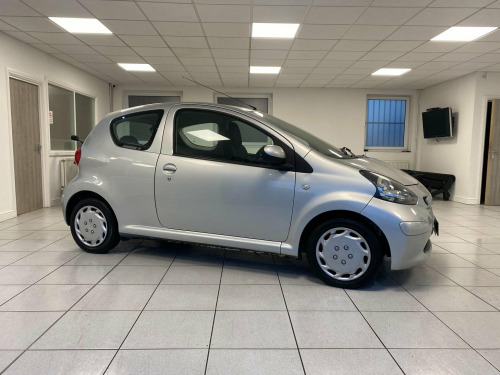 Toyota AYGO  1.0 VVT-i + Euro 4 3dr