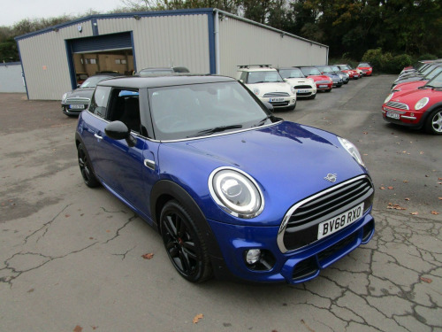 MINI Hatch  1.5 Cooper Sport Euro 6 (s/s) 3dr