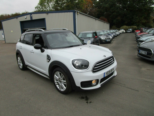 MINI Countryman  2.0 Cooper D Exclusive Euro 6 (s/s) 5dr