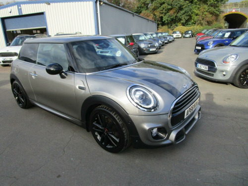 MINI Hatch  1.5 Cooper Sport Steptronic Euro 6 (s/s) 3dr 