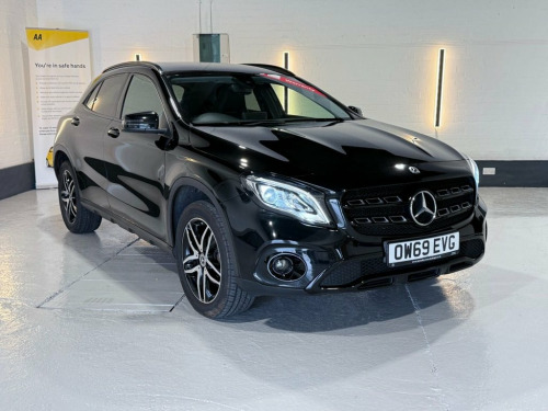 Mercedes-Benz GLA-Class GLA180 1.6 GLA180 GPF Urban Edition SUV 5dr Petrol 7G-DCT