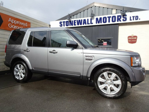 Land Rover Discovery  3.0 4 SDV6 HSE 5d 255 BHP Full Service History
