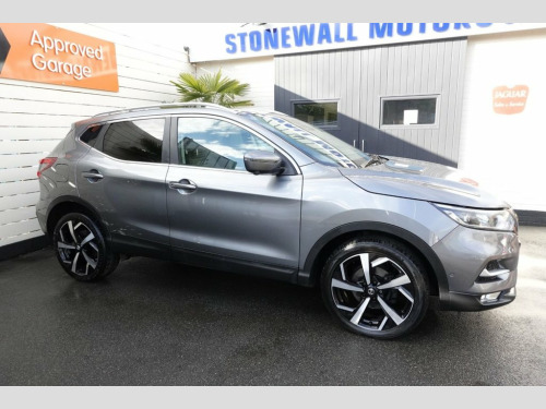 Nissan Qashqai  1.6 DIG-T Tekna SUV 5dr Petrol Manual Euro 6 (s/s)