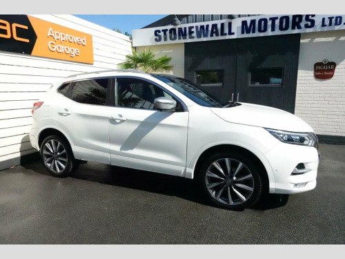 Nissan Qashqai  1.3 DIG-T Tekna+ SUV 5dr Petrol Manual Euro 6 (s/s