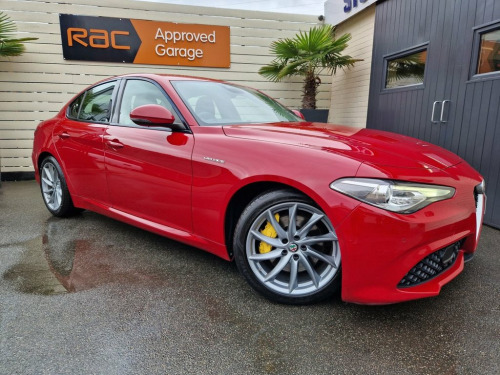 Alfa Romeo Giulia  2.0T Veloce Saloon 4dr Petrol Auto Euro 6 (s/s) (2