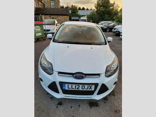 Ford Focus  ZETEC 5-Door