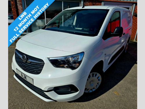 Vauxhall Combo  1.5 Turbo D 2300 Sportive Panel Van 4dr Diesel Man