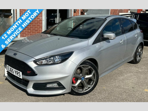 Ford Focus  2.0T EcoBoost ST-2 Hatchback 5dr Petrol Manual Eur