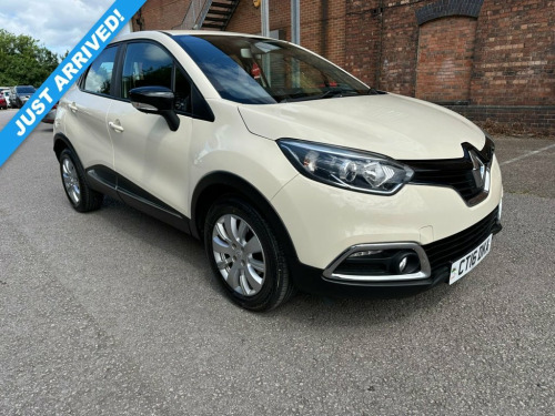 Renault Captur  1.5 dCi ENERGY Expression + SUV 5dr Diesel Manual 