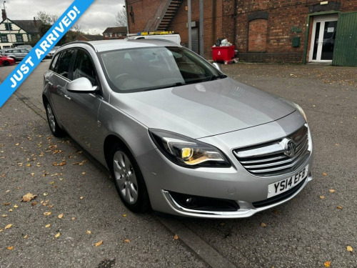 Vauxhall Insignia  2.0 CDTi SRi Nav Sports Tourer 5dr Diesel Auto