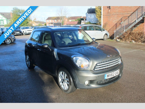 MINI Countryman  1.6 Cooper D SUV 5dr Diesel Manual (stop/start) (1