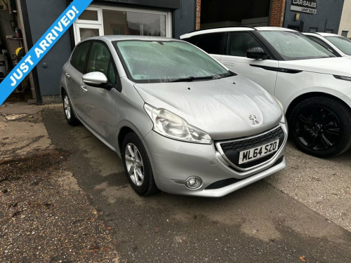 Peugeot 208  1.2 VTi PureTech Active Hatchback 5dr Petrol Manua