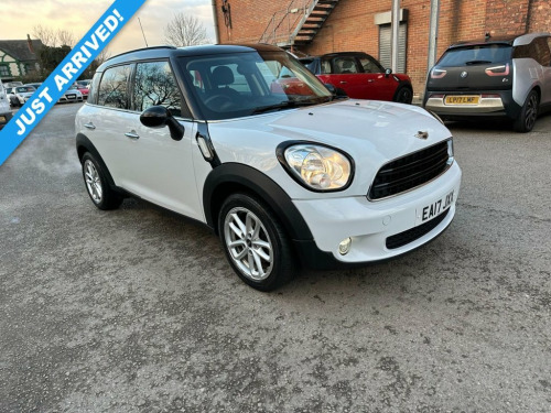 MINI Countryman  1.6 Cooper SUV 5dr Petrol Manual (stop/start) (122