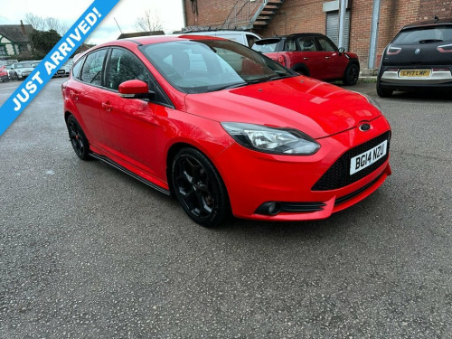 Ford Focus  2.0T EcoBoost ST Hatchback 5dr Petrol Manual (stop