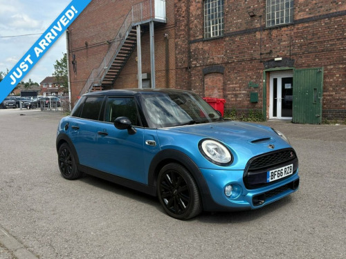 MINI Hatch  2.0 Cooper S Hatchback 5dr Petrol Manual Euro 6 (s
