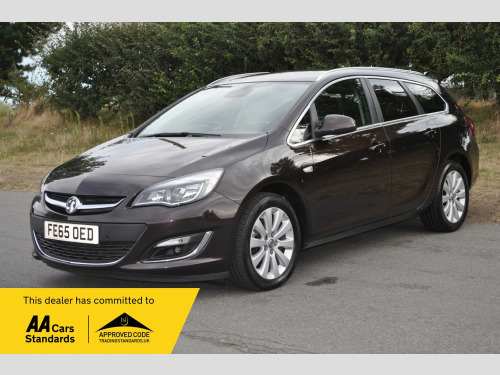 Vauxhall Astra  2.0 CDTi Elite