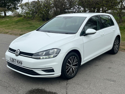 Volkswagen Golf 1.0 TSI SE Nav