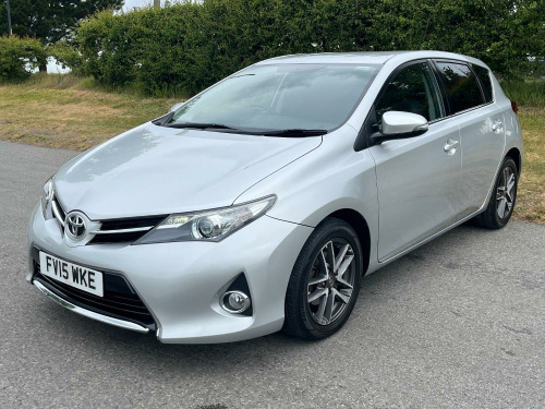 Toyota Auris  1.3 Dual VVT-i Icon Plus