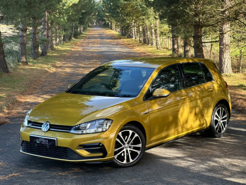 Volkswagen Golf  1.5 TSI EVO R-Line