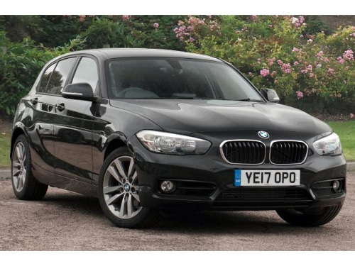 BMW 1 Series  1.5 118i Sport