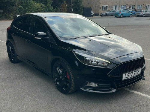 Ford Focus  2.0T EcoBoost ST-3 5dr