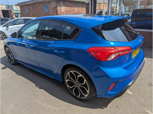 Ford Focus  1.5 EcoBlue 120 ST-Line X 5dr