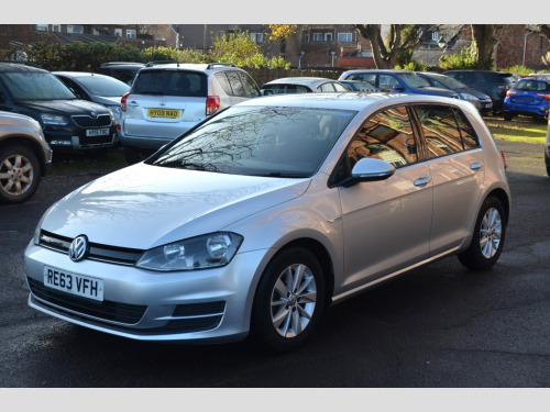 Volkswagen Golf  1.6 TDI 110 BlueMotion 5dr