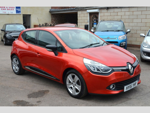 Renault Clio  1.2 16V Dynamique MediaNav 5dr