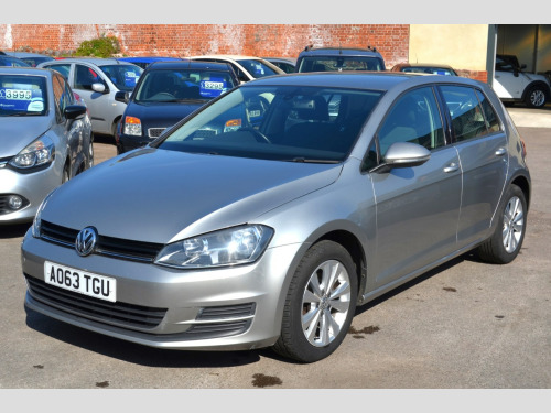 Volkswagen Golf  1.6 TDI 105 SE 5dr