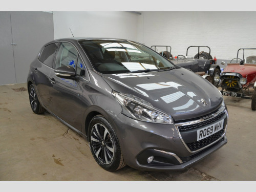Peugeot 208  1.2 PureTech 82 Tech Edition 5dr [Start Stop]