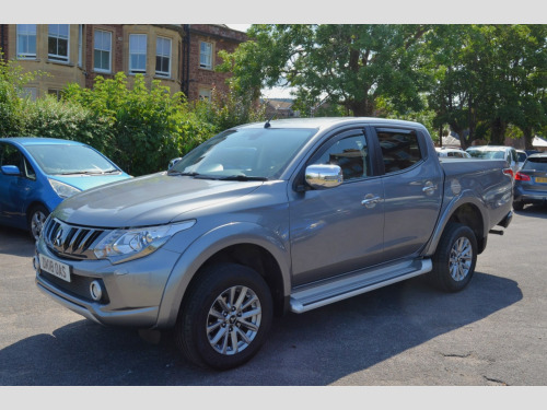 Mitsubishi L200  Double Cab DI-D 178 Barbarian 4WD Auto